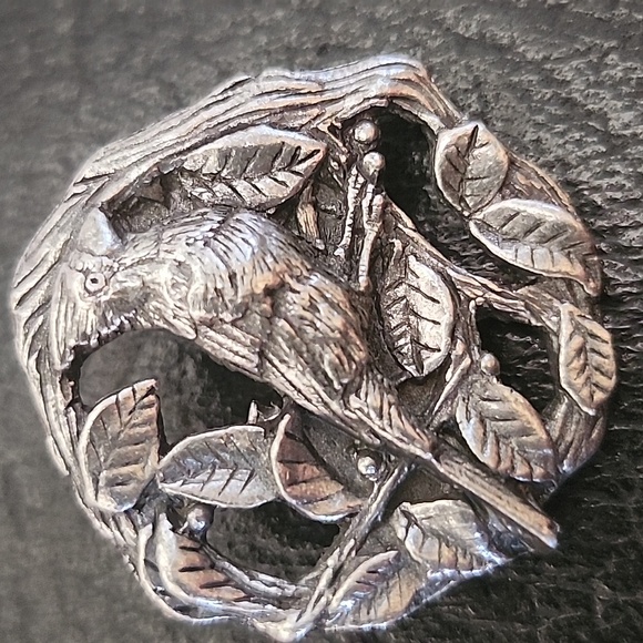 Vintage 1999 Birds and Bloom Limited Edition Pewter Pin - Picture 5 of 5